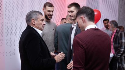 Agent Petruševa odgovorio treneru Olimpijakosa: Imamo novog kralja Luja XIV – iz Grčke
