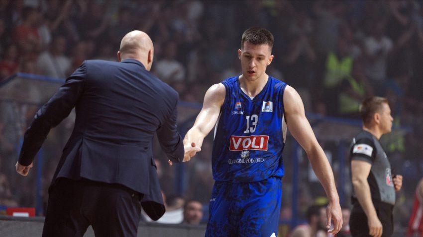 Partizanov đak gura Budućnost prema tituli