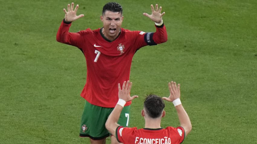 Konseisao nastavio porodičnu tradiciju, Ronaldo overio prvi pad Nemačke posle 25 godina