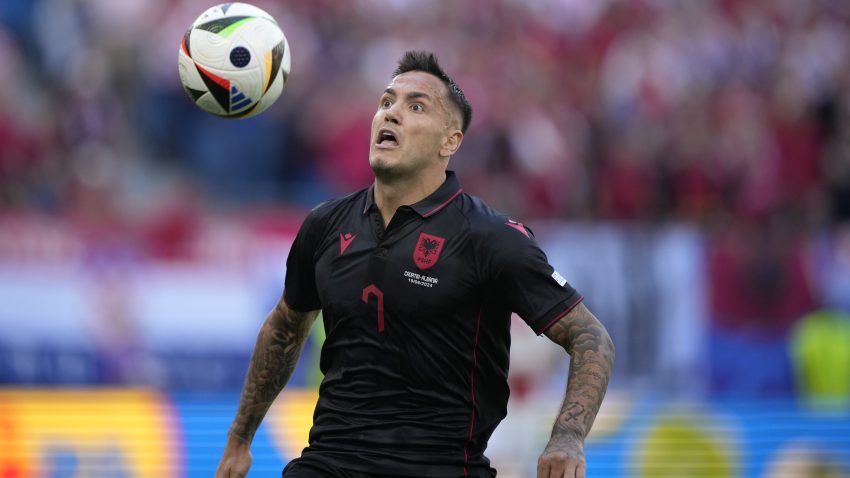 Problem za Albance uoči duela sa Srbijom: Zvezda tima propustila trening