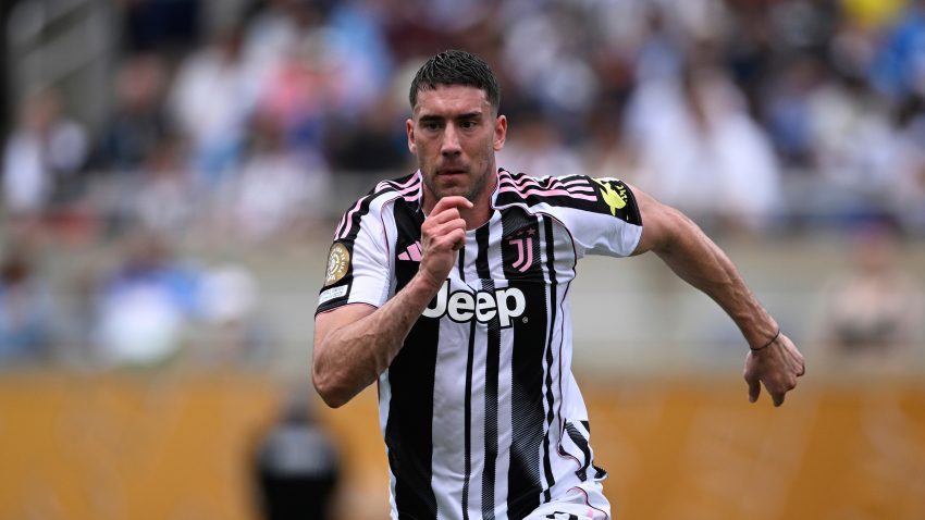 Dušan Vlahović frustrira Juventus, odbio platu od 20.000.000 evra