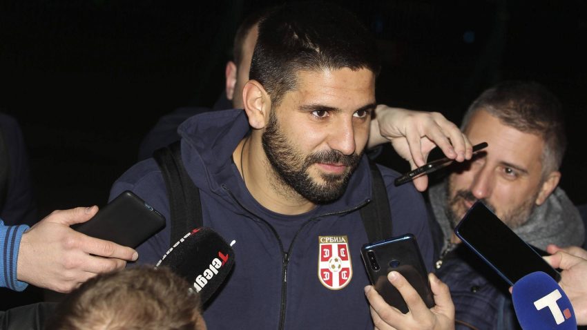 Mitrović na lekarskim pregledima pred Mančester siti