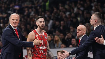 Preko Zvezde i Pariza stiže kod Treja Tompkinsa