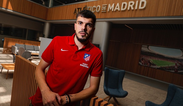 Baždar otvorio vrata, ali Fernando Tores odlučuje o sudbini srpskog štopera