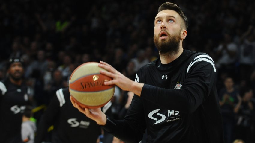 Kraj karijere u Partizanu = ulazak Porzingisa u NBA istoriju: U knjizi sam pored Jokićevog prezimena pročitao 'nije ni važno'