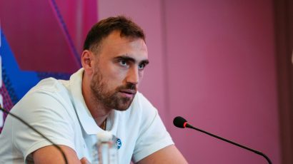 Olimpijakos traži zamenu za Milutinova na određeno vreme