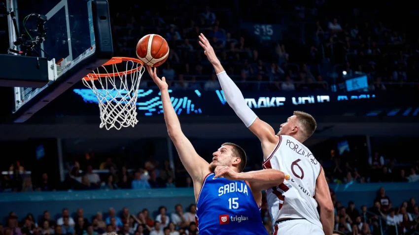 Porzingis nije hteo da povredi srpskog genija: Nikad provokator, već deset godina se traži recept za Jokića