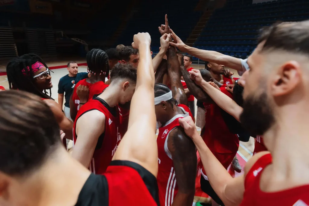 Nova lica u Pioniru, Zvezda odradila prvi trening: Učimo da se podredimo timu i gradimo osnovu 4 Zvezda3