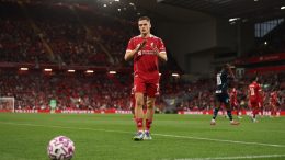 Virc u finišu doneo bod jalovom Liverpulu, Lids nokautirao Čelsi