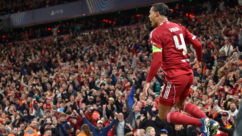 Liverpul ukrao ser Aleksovo oružje