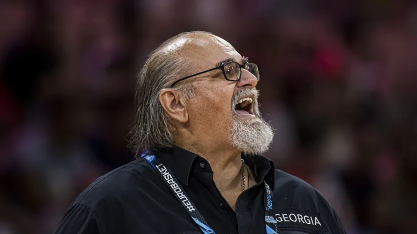 Pepeljuga pronašla staklenu cipelu na Evrobasketu: Finska nas motivisala - Džikić zreo za selektora Srbije, ali ne damo ga!