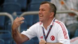 Nihad Izić, Pešićev saigrač i tvorac turskog uspona: Ova utakmica nije važna! Imaju dvesta nedostataka koji ako isplivaju na površinu... Sipahi sa 11 godina rekao isto što i Turkoglu