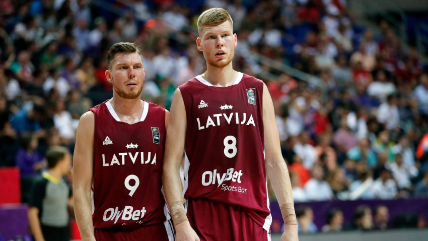 Stariji Bertans pamti ludu avanturu iz Pionira: Bio sam u grotlu Zvezdinih navijača, a Davis je dao trojku… Na kraju su me izbacili