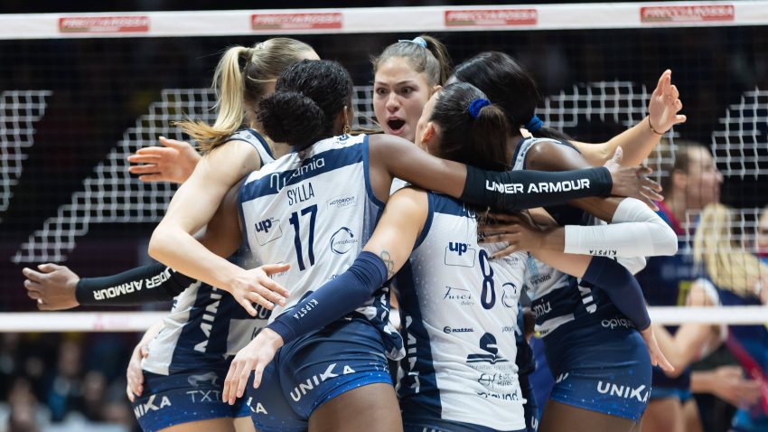Bivša saigračica hvali Henu Kurtagić: Verujem da može da postane jedna od najboljih na svetu