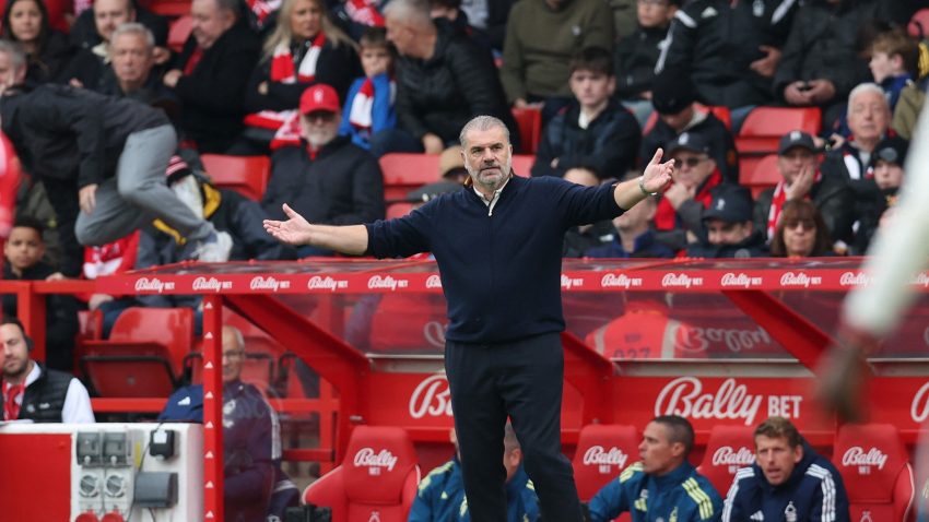 Postekoglu izdržao samo 39 dana: Notingem uručio otkaz Australijancu posle debakla protiv Čelsija