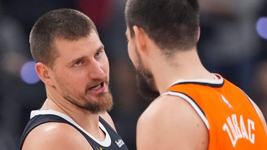 Ni Bogdanović, ni navijač koji je utrčao na teren – Jokića je na putu ka rekordu zaustavio njegov trener! Najbolji na svetu imao 52 za tri četvrtine!?