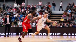 Mekintajer obukao plašt Supermena i razbio nade Beča, Grejem ulepšao pobedu Zvezde!