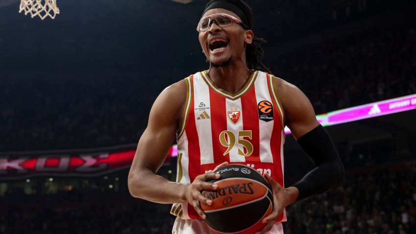 Moneke u delirijumu: Ovde se dešava nešto specijalno