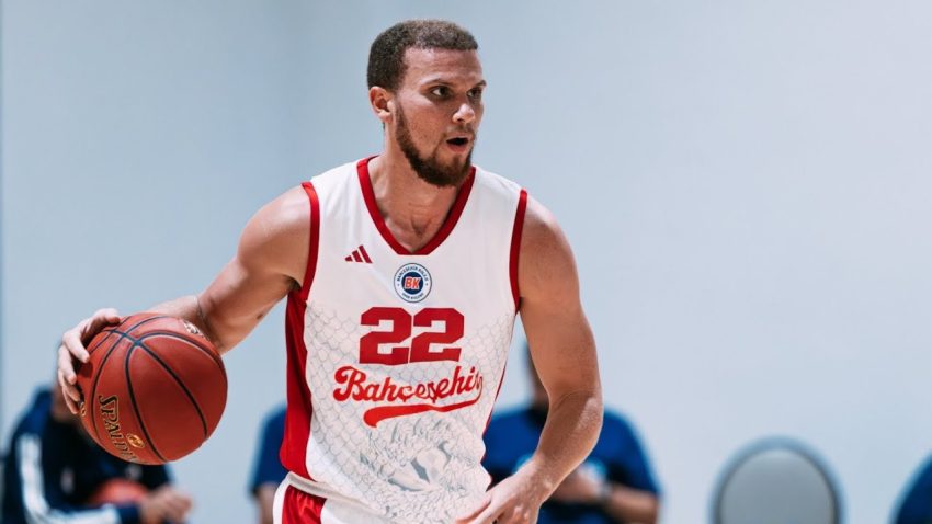 Neverovatni Flin brojao do 36 za 10. pobedu Baraćevog tima