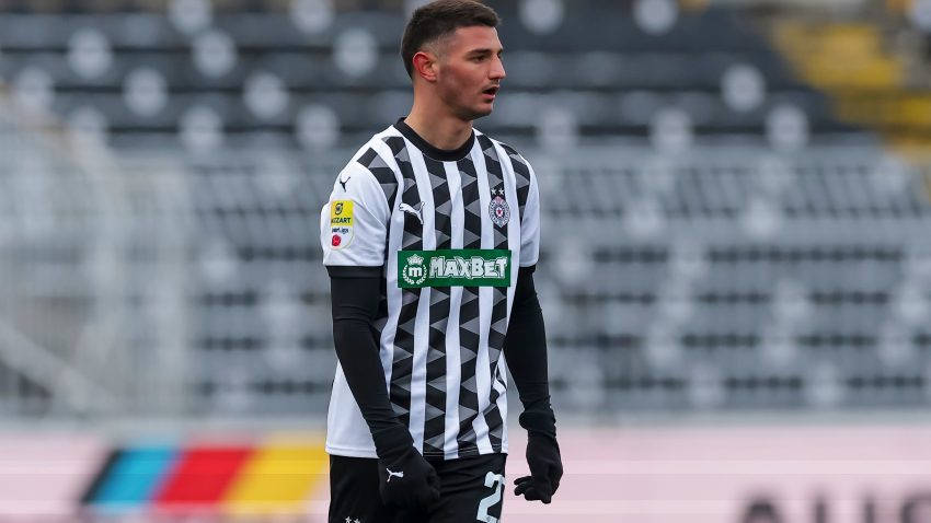 Rival Orlova namučio Makedonce