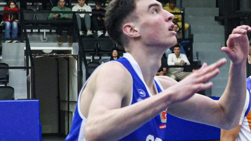 Prvi MVP poleteo iz OKK Beograda: Paunov spektakl na premijeri posvetio dedi