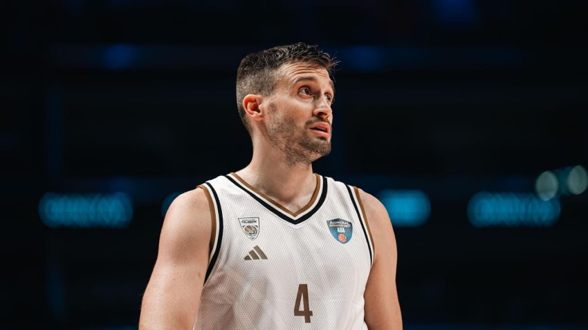 Aleksa Avramović: Hvala svima što su pomogli da se vratim ranije na teren