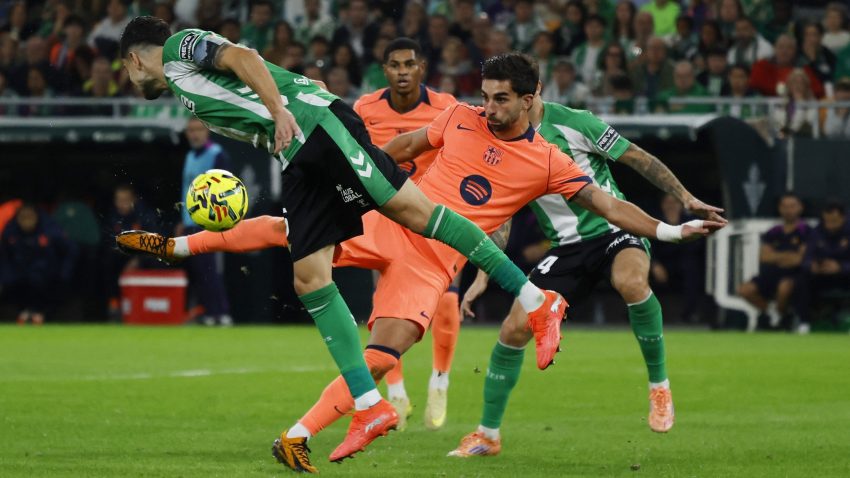 Pukla petarda u Sevilji: Tores het-trikom razneo Betis