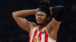 Zvezda bez Monekea, Obradović sa dvojicom juniora protiv Partizana