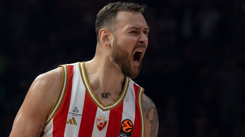 Drčelić završio veliki posao: Donatas Motiejunas ostaje u Zvezdi!