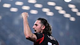 Rabio razbio Komo, Milan kuva trku za Skudeto