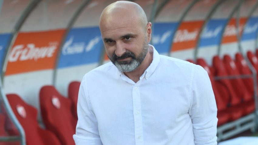 Zvezdin trener otišao na Island