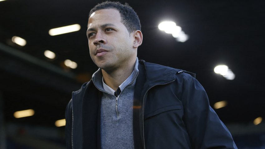 Čelsi u ozbiljnoj krizi, visi plasman u Ligu šampiona, ali trener nije kriv