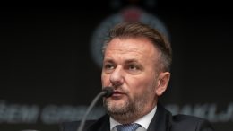 Ostoji Mijailoviću novi mandat na čelu Partizana!