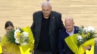 Susret miljenika atinske publike: Šakota i Nikolić pozdravljeni aplauzima (VIDEO)
