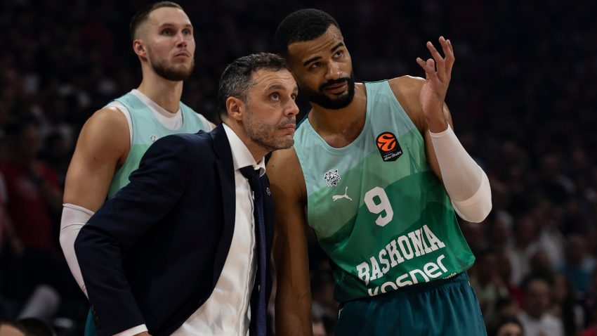 Žalgiris se okliznuo u Vitoriji, Brajan Angola naterao Pao da strepi