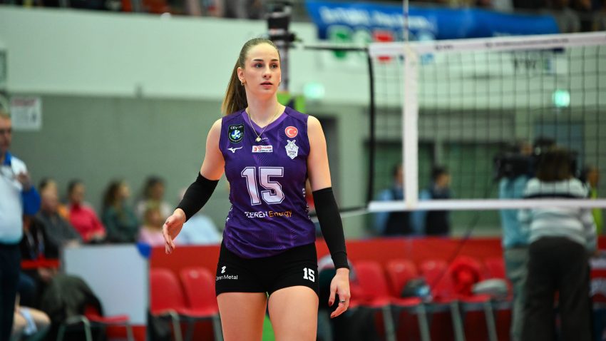 Posle mnogo vremena zaustavljena Aleksandra Uzelac