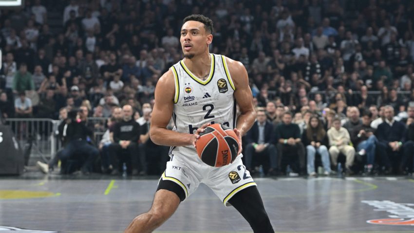 Boldvin uz zvuk sirene utišao Atinu, drama pripala Feneru