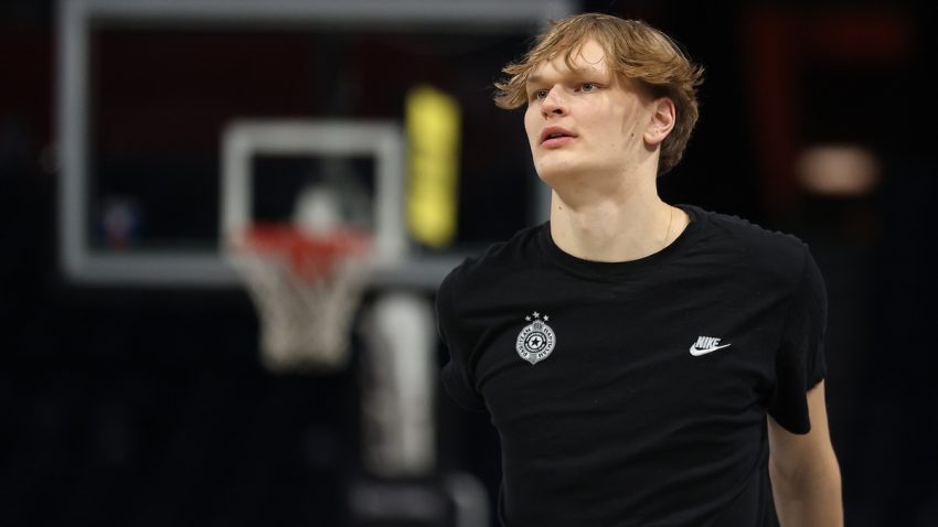 Stižu pare u Partizan! Mika Murinen kao Lebron Džejms, objavio 'The Decision' gde nastavlja karijeru
