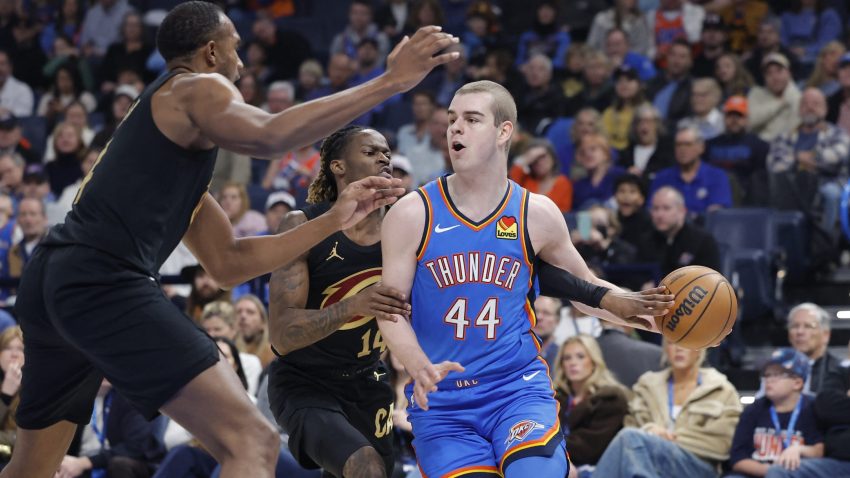 Šruder krenuo na Topića, pa se zaustavio – srpski biser poslao poklon Rajakoviću