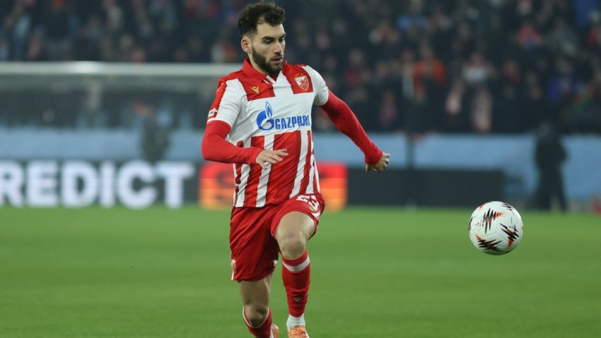 "Tiknizjan bi mogao kao Kolarov"