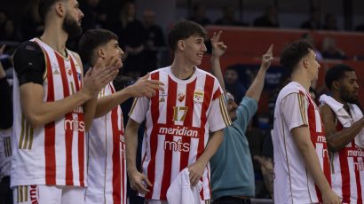 Prošle godine strepeo s drugarima zbog derbija, sada ostvario san na posebnom mestu: Svi nam pomažu, Sašine reči ostaju iza zatvorenih vrata