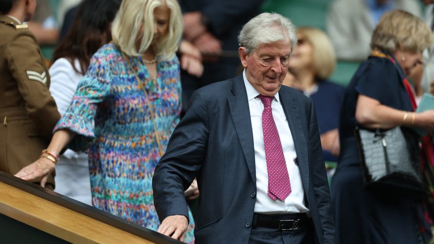 Nomad Hodžson se vratio: Na pragu devete decenije preuzima klub koji je vodio 1982.