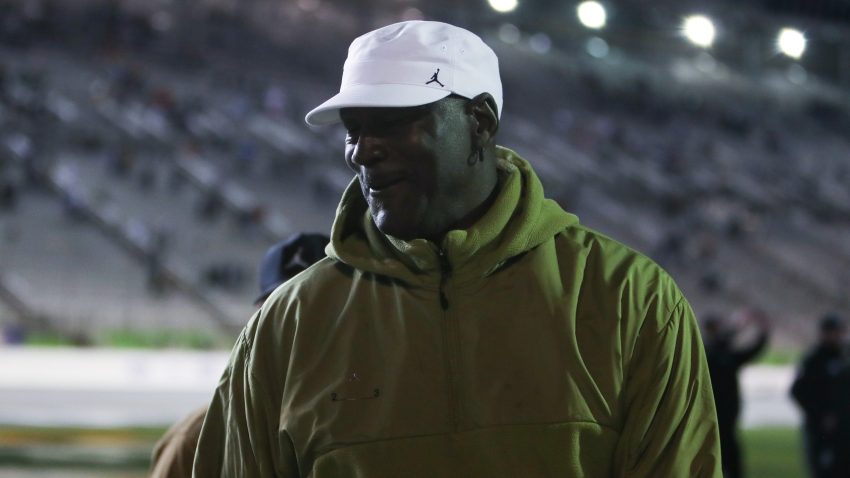 Majkl Džordan i kao vlasnik čini istorijska tripit čuda: Vreme je za promene