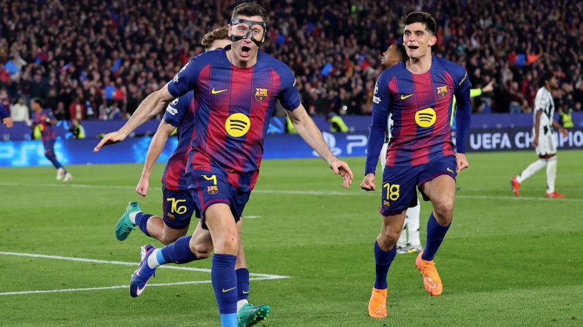 Juventus pravi napad iz snova: Levandovski uz Vlahovića