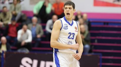 Košarkaški DNK Vladimira Kontića – obećanje dečaka iz novinarske lože ispunjeno: Od zagrljaja s Dženkinsom i saveta Bogdanovića do reflektora Čaira