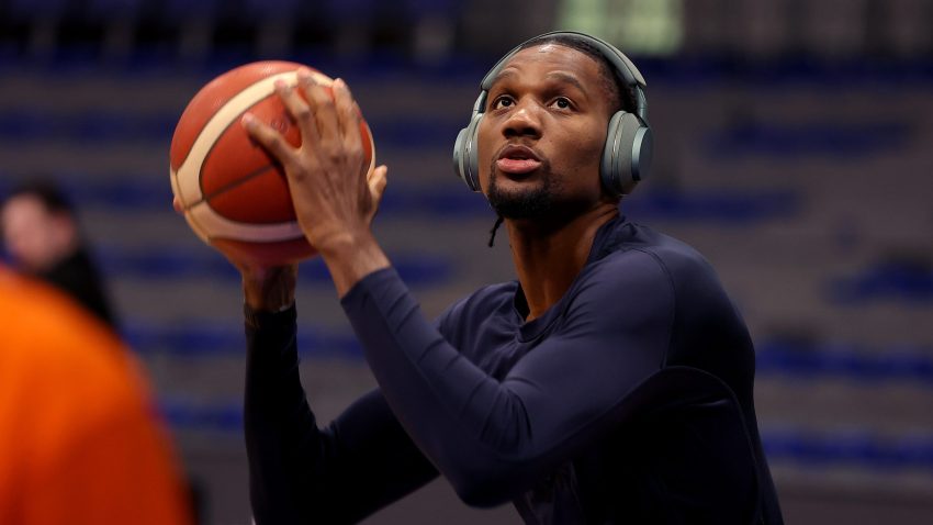 Izundu ne igra protiv Baskonije, vraća se Davidovac