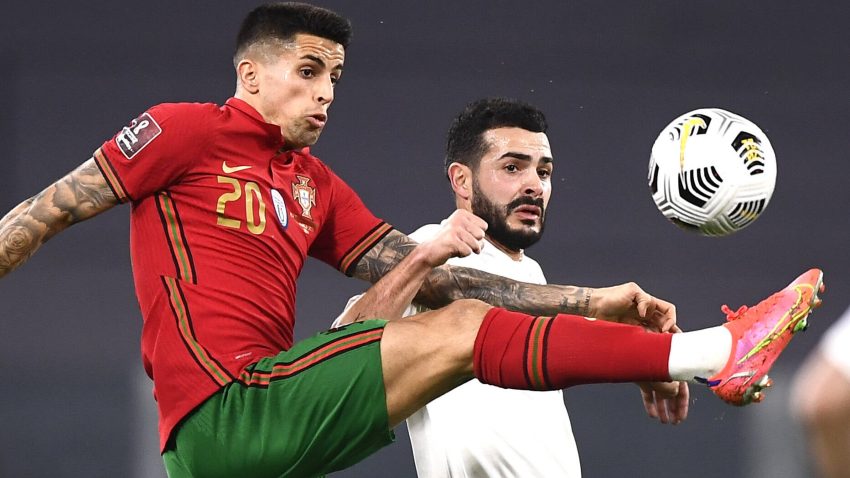 Trenirao ga Grof, povredio se pred susret sa Sašom Ilićem i Partizanovom decom, pa došao u Beograd na lečenje