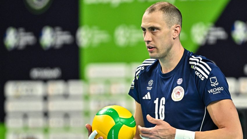 Ni pomeranje zbog lošeg vremena nije pomoglo: Olimpijakos neće igrati u finalu prvi put posle deset godina