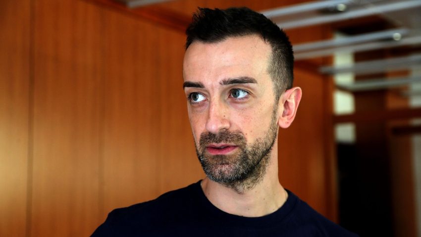 Santareli: Važno je ne zanositi se posle pobede niti klonuti posle poraza - biće duga i neizvesna serija