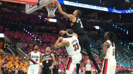 Obarao rekorde na debiju: Vembanjama poslao poruku Dankanu i NBA ligi